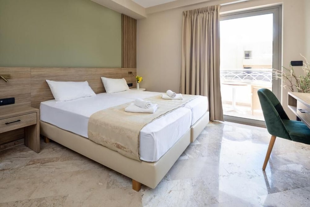 Elena Hotel 15/51