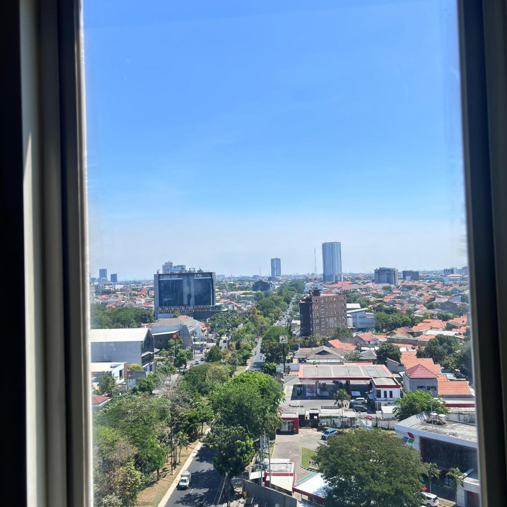Cleo Hotel Jemursari 15/17