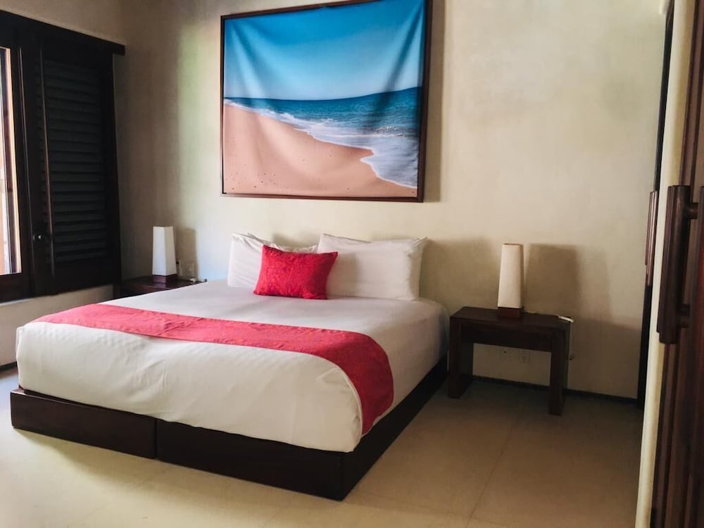 Las Palmas Luxury Villas 7/50