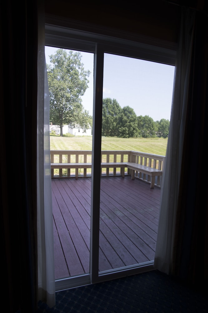 Hampton Falls Inn 26/44