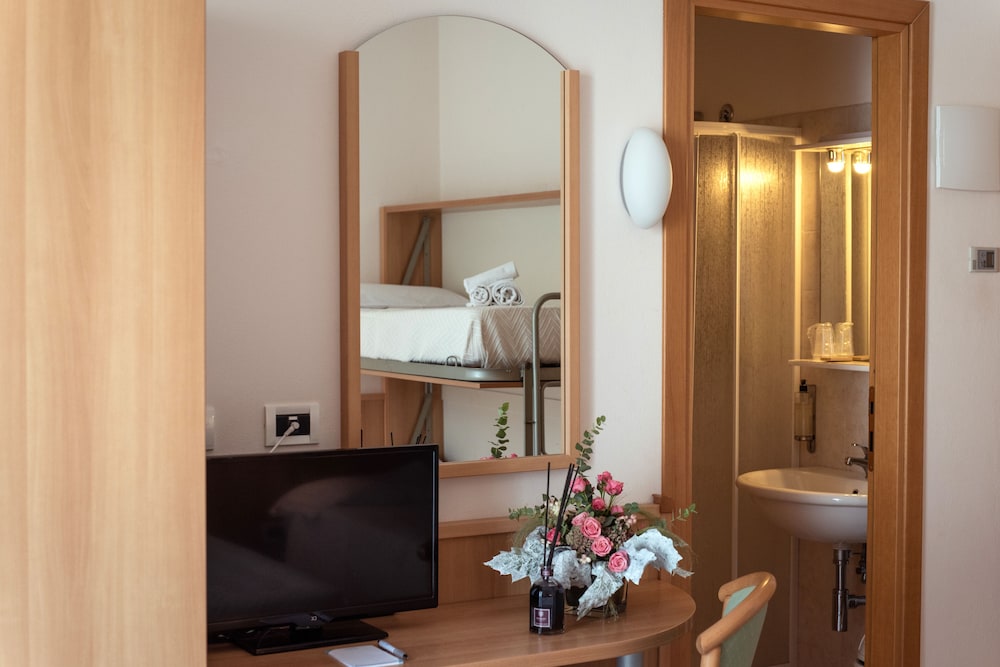 Hotel Adria 26/56