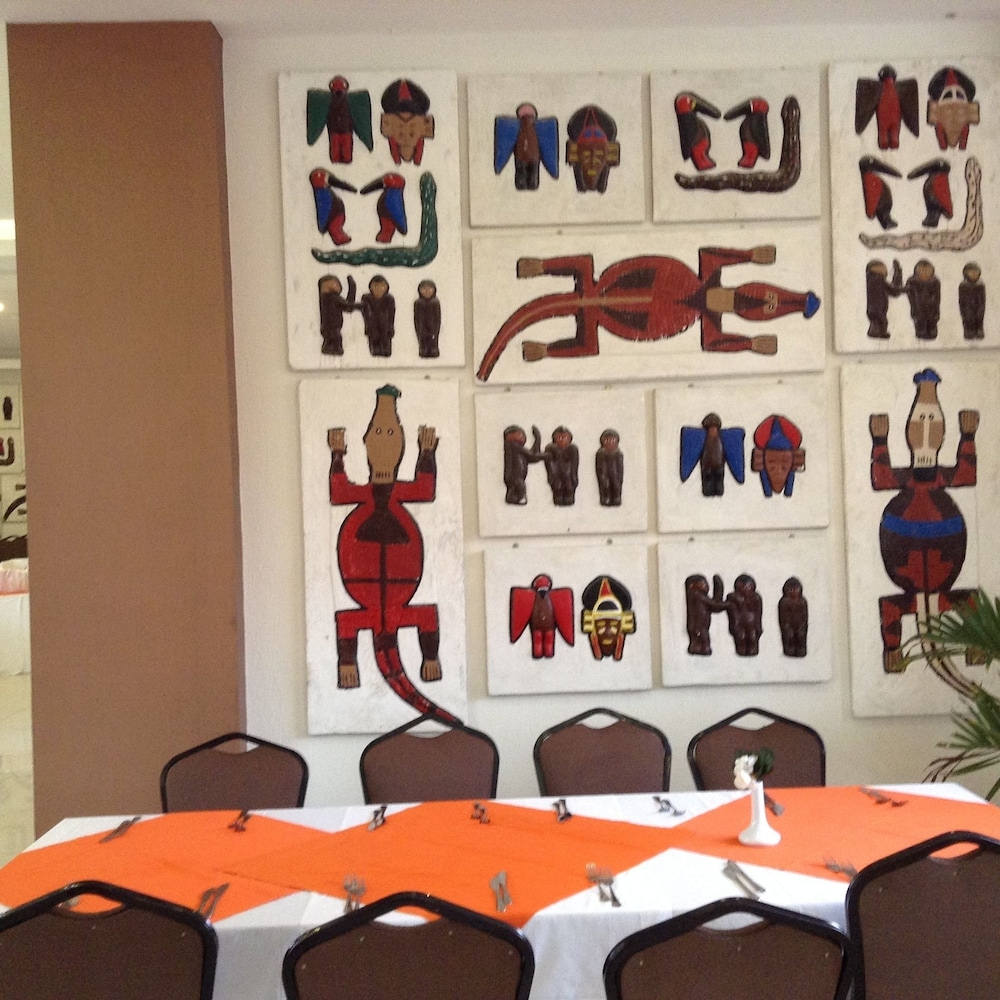 Palm Club in ABIDJAN