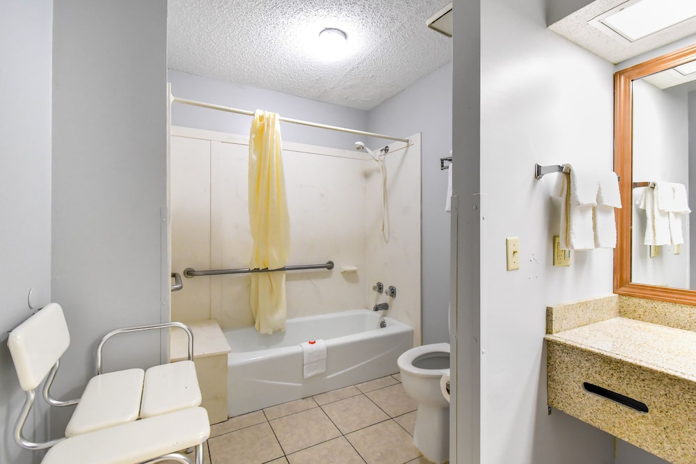 OYO Hotel Texarkana Trinity AR Hwy I-30 26/52