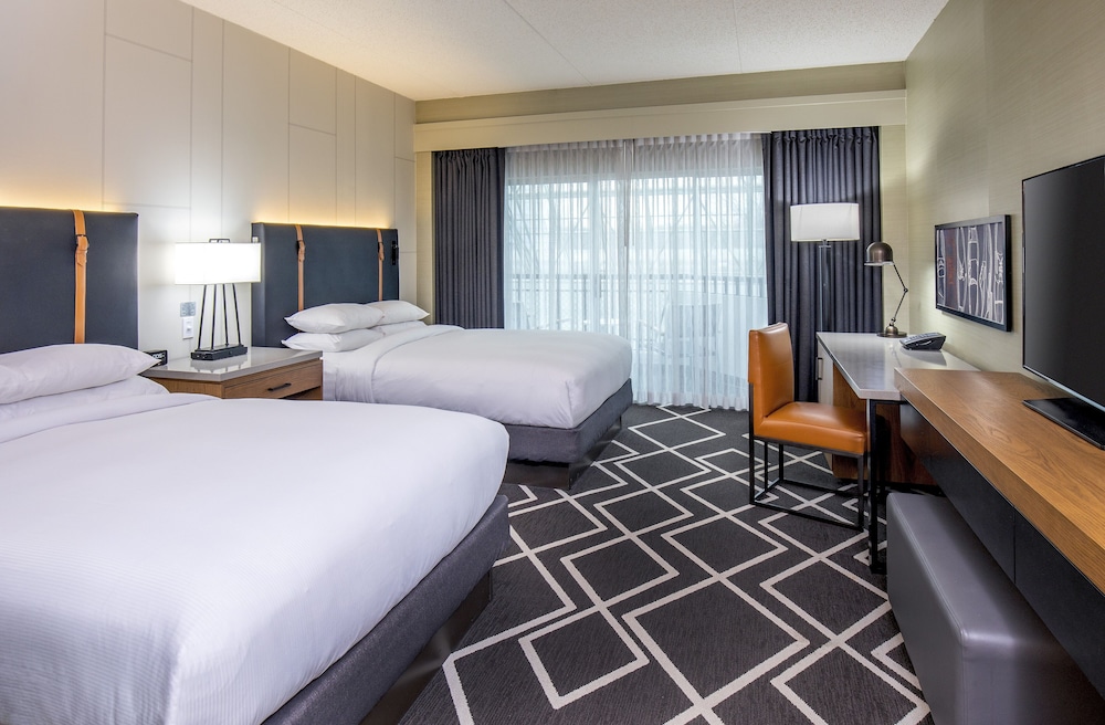 Hilton Boston/Woburn 11/70