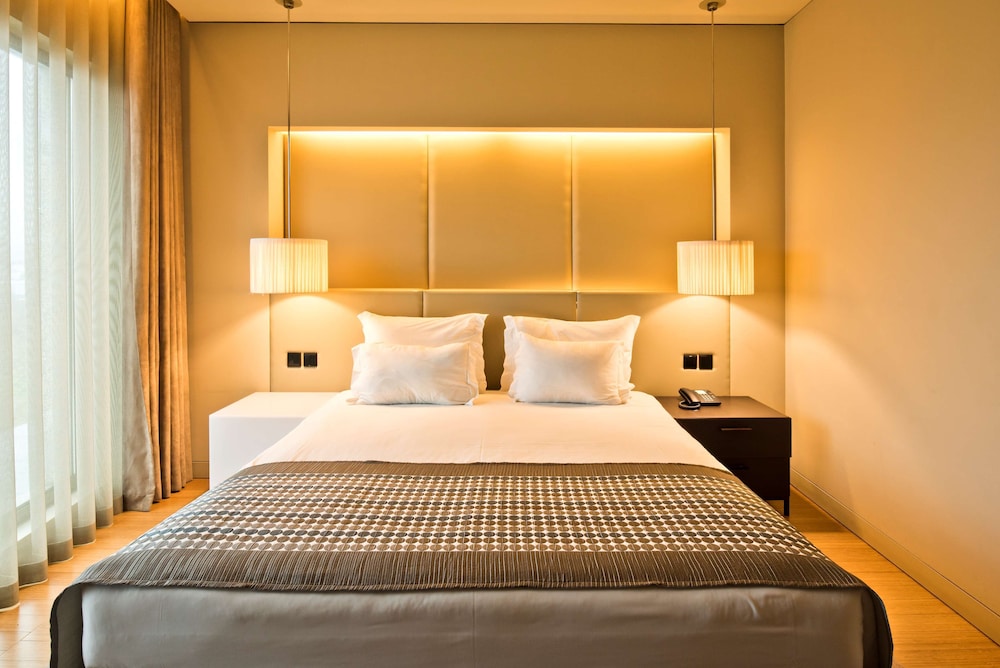 Golden Tulip Sao Joao da Madeira Hotel 9/33