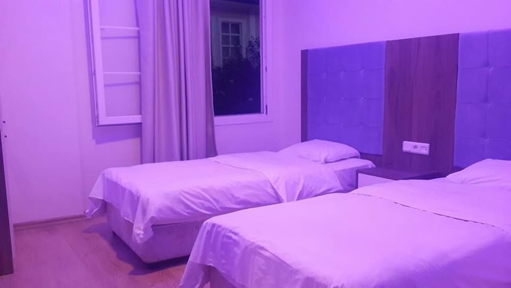 Antikhan Hotel 13/49