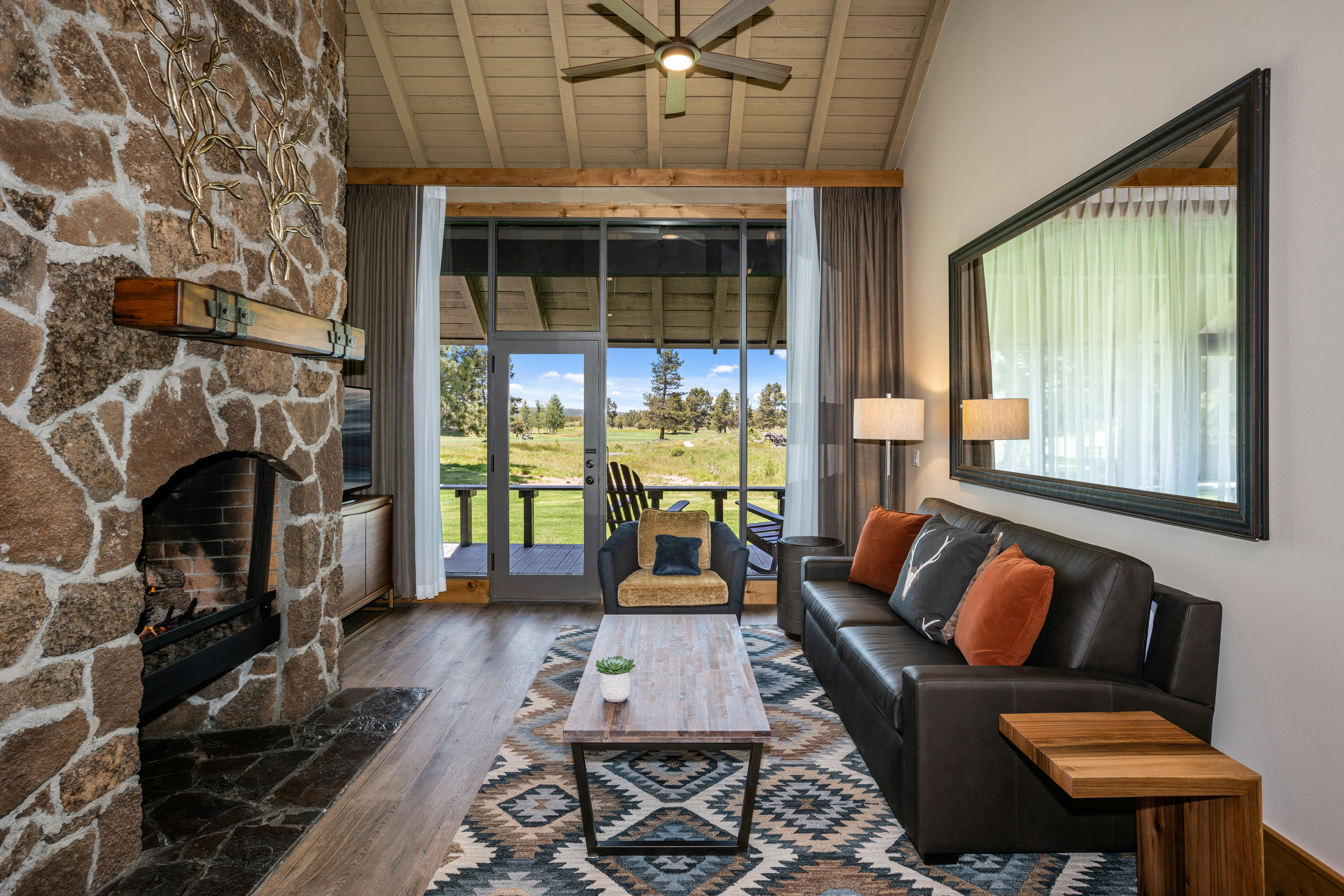 Sunriver Resort Destination Hotels 14/30