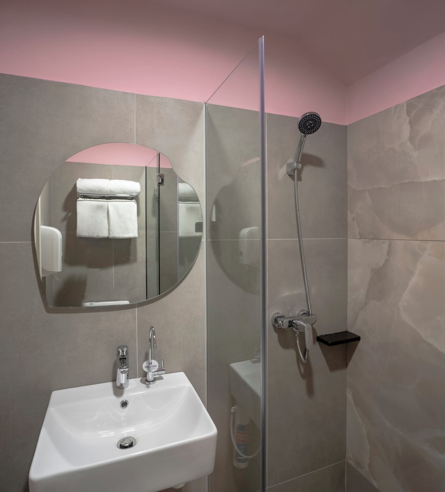 Hotel Sakura by Venue 47/50