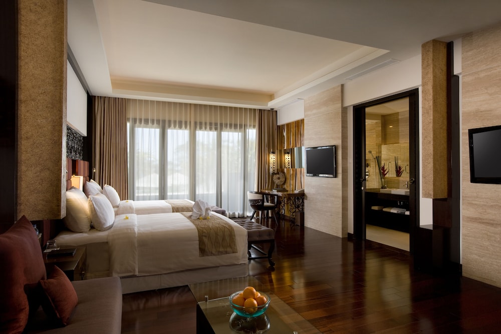 The Seminyak Beach Resort and Spa 29/66