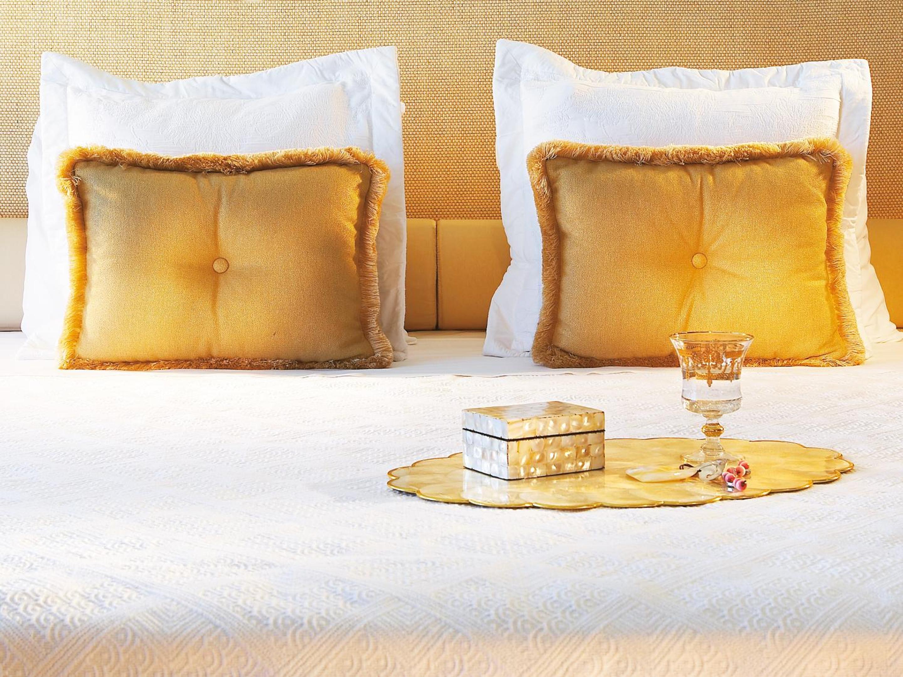FAMILY SUITE, SIDE SEA VIEW