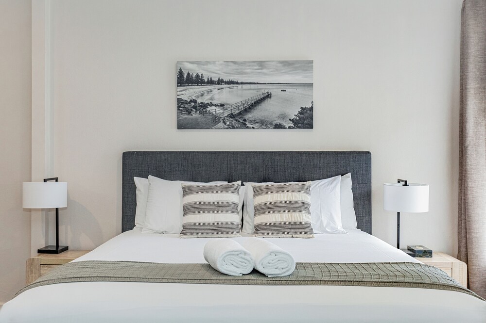 Executive, Suite, King Bed, Jetted Tub, Ground Floor