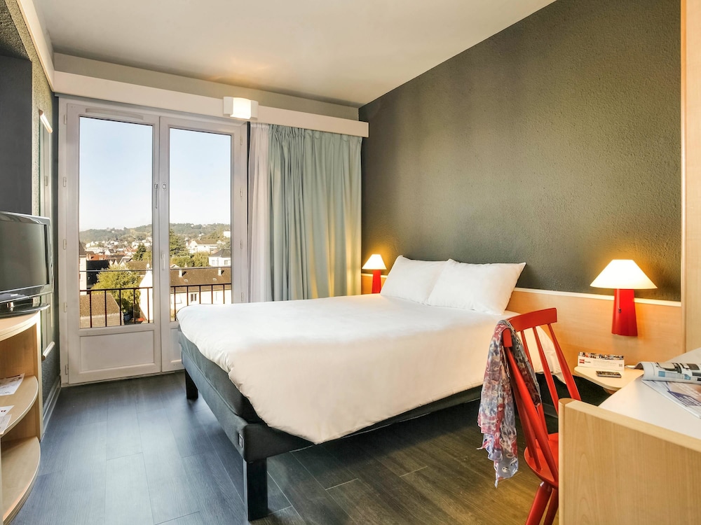 Ibis Brive Centre 19/65