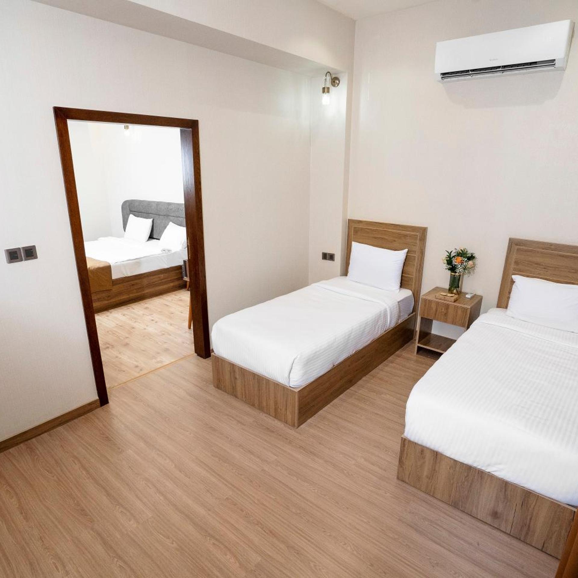 Yarmouk International Hotel 47/75