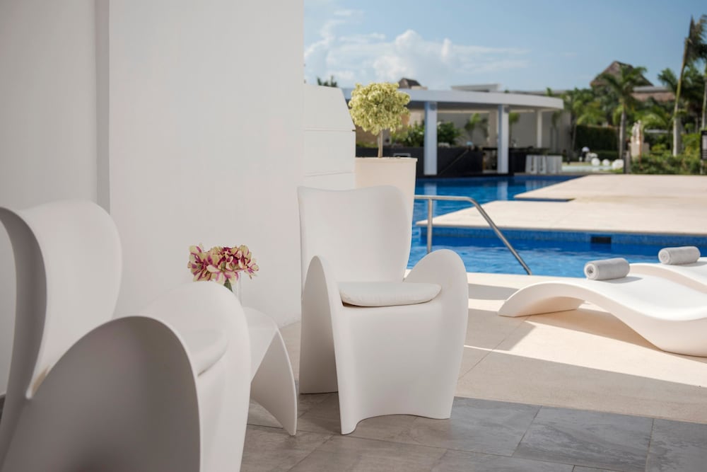 Platinum Yucatan Princess All Inclusive Suites & Spa Resort Adults Only 17/70
