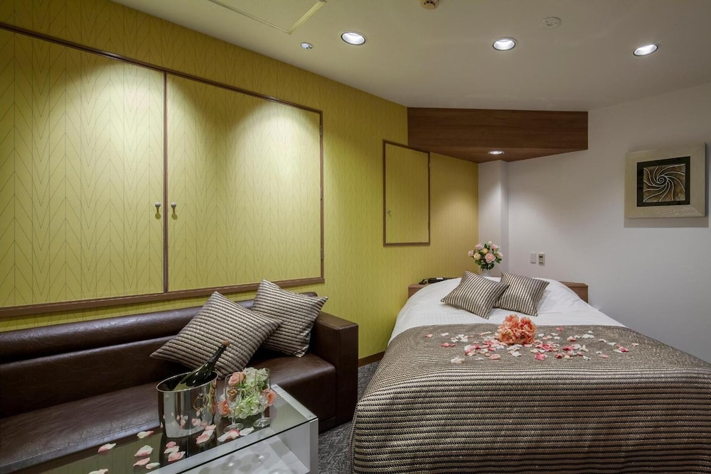 Restay Hiroshima Adults Only 38/57