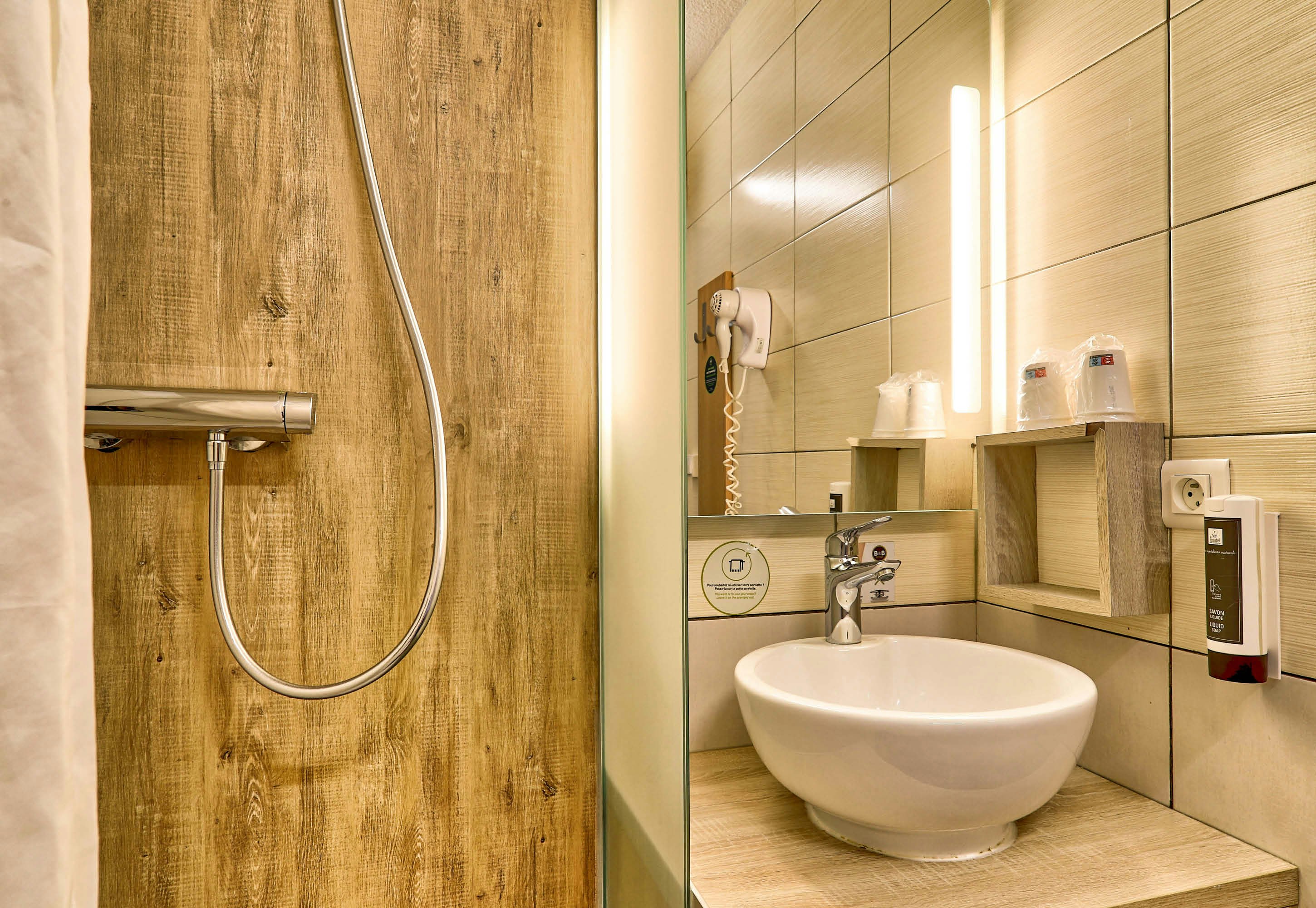 B&B HOTEL Clermont-Ferrand Sud Aubiere 27/27