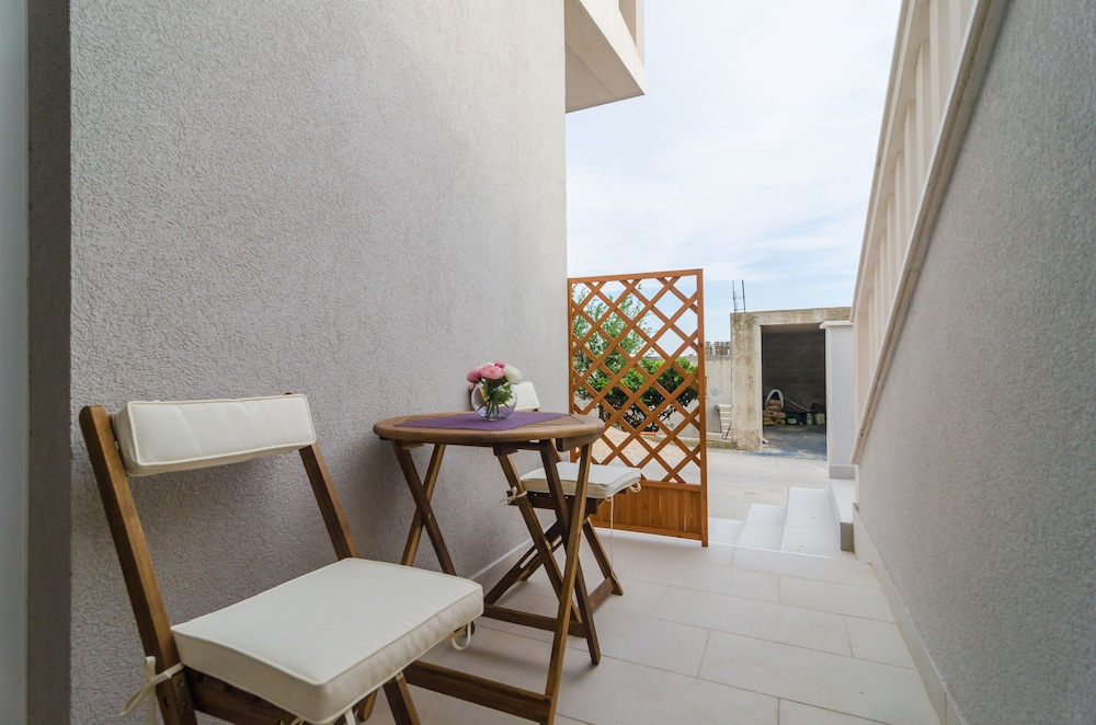 Apartments Villa Dadic 48/70