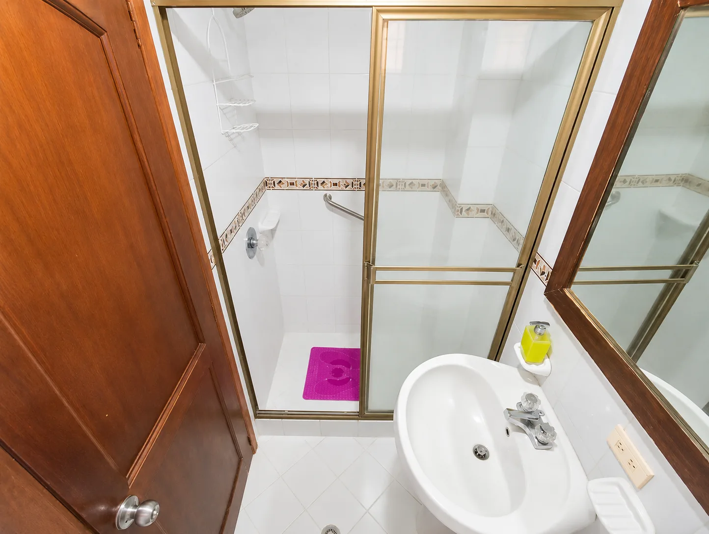 Apartamentos Rodadero Vista al Mar 57/58