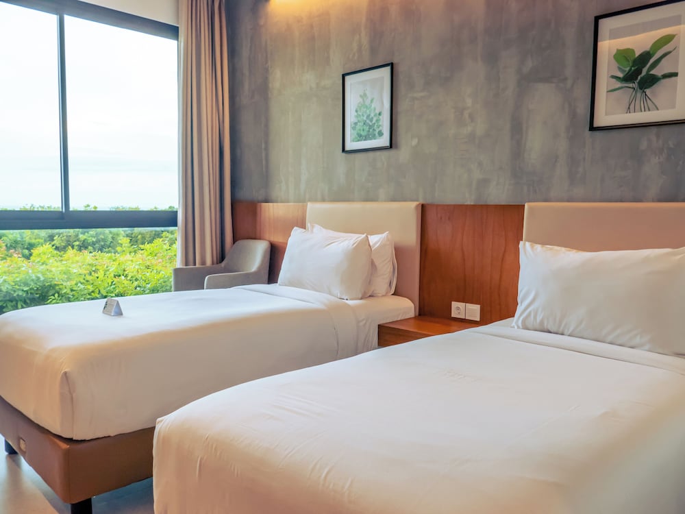 Deluxe, Twin Beds, Sea View