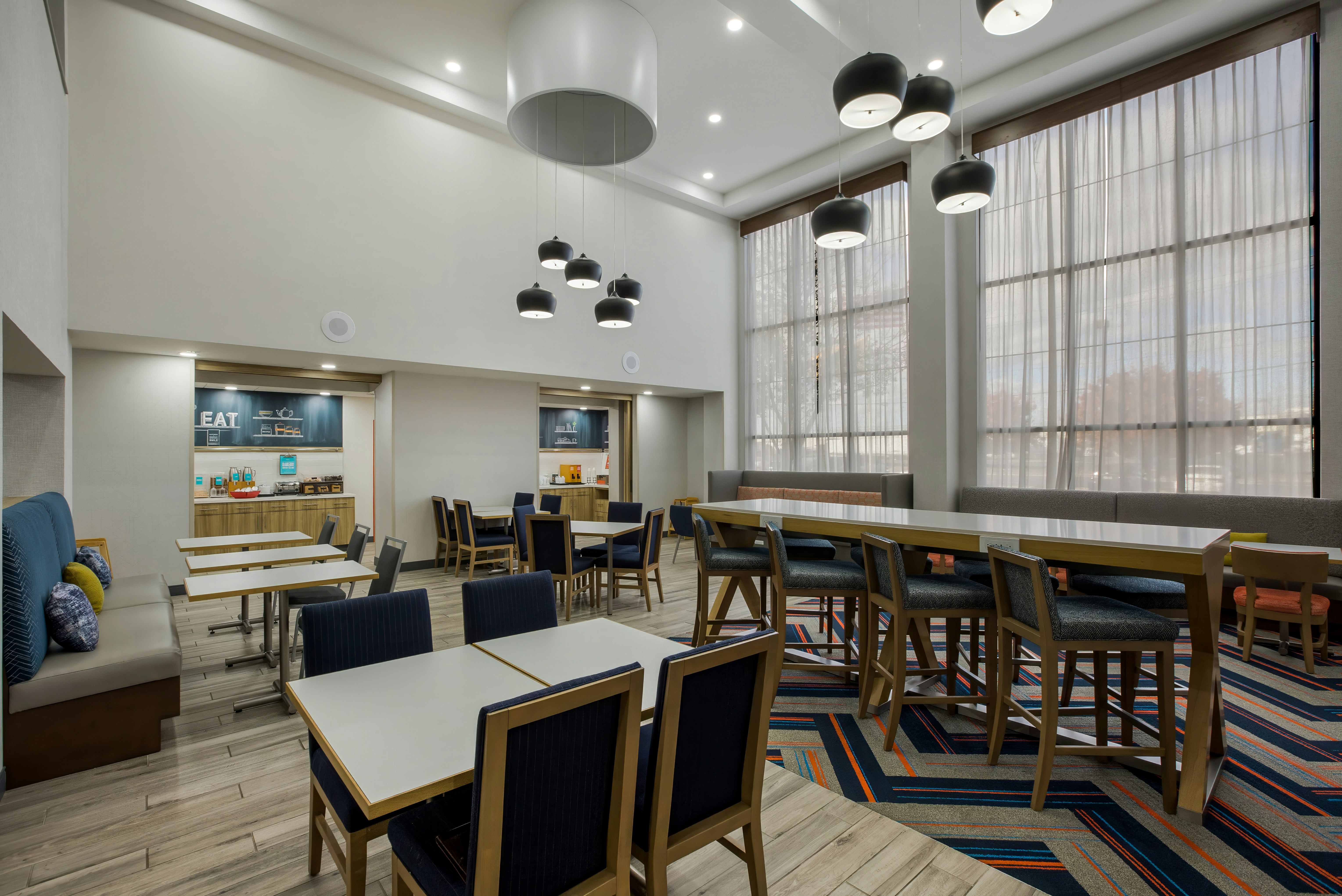 Hampton Inn Linden 49/75