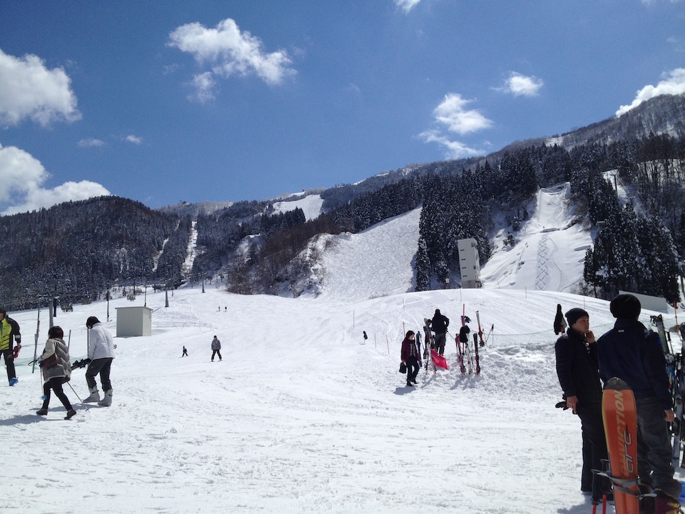 Tateyama Kokusai Hotel 56/61