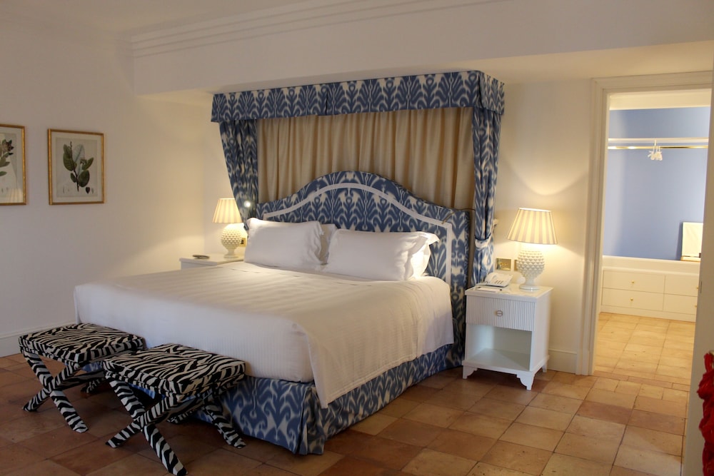 Hotel Il Pellicano 20/83