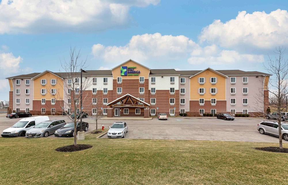 Extended Stay America Select Suites - Cleveland - Airport 28/33