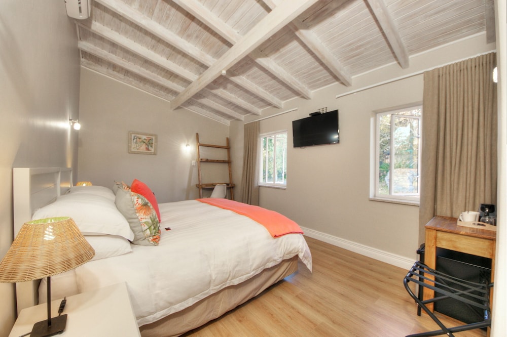SUPERIOR, DOUBLE BED
