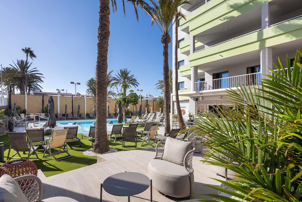 Hotel LIVVO Anamar Suites 61/65