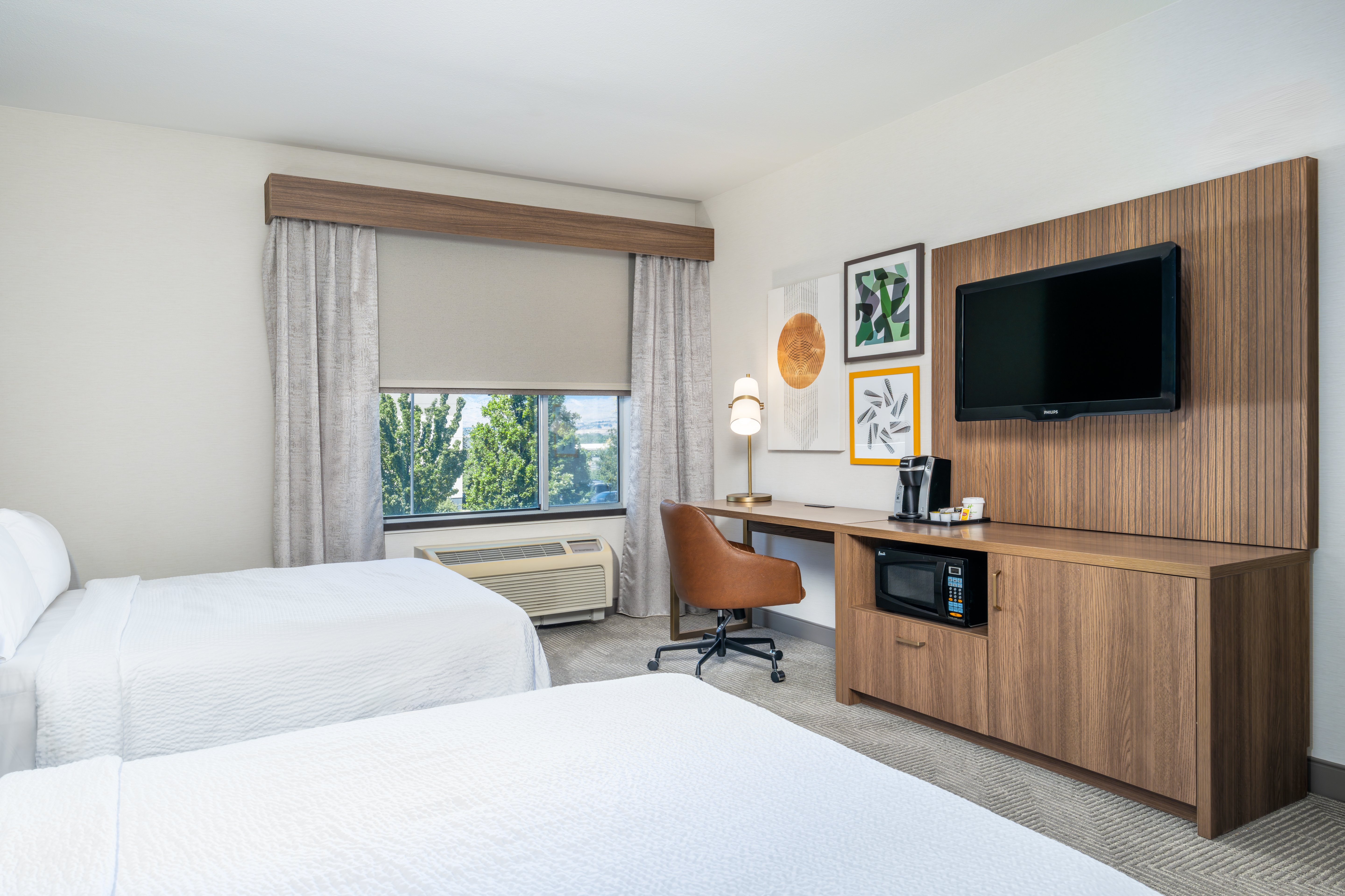 Executive, 2 Queen Beds