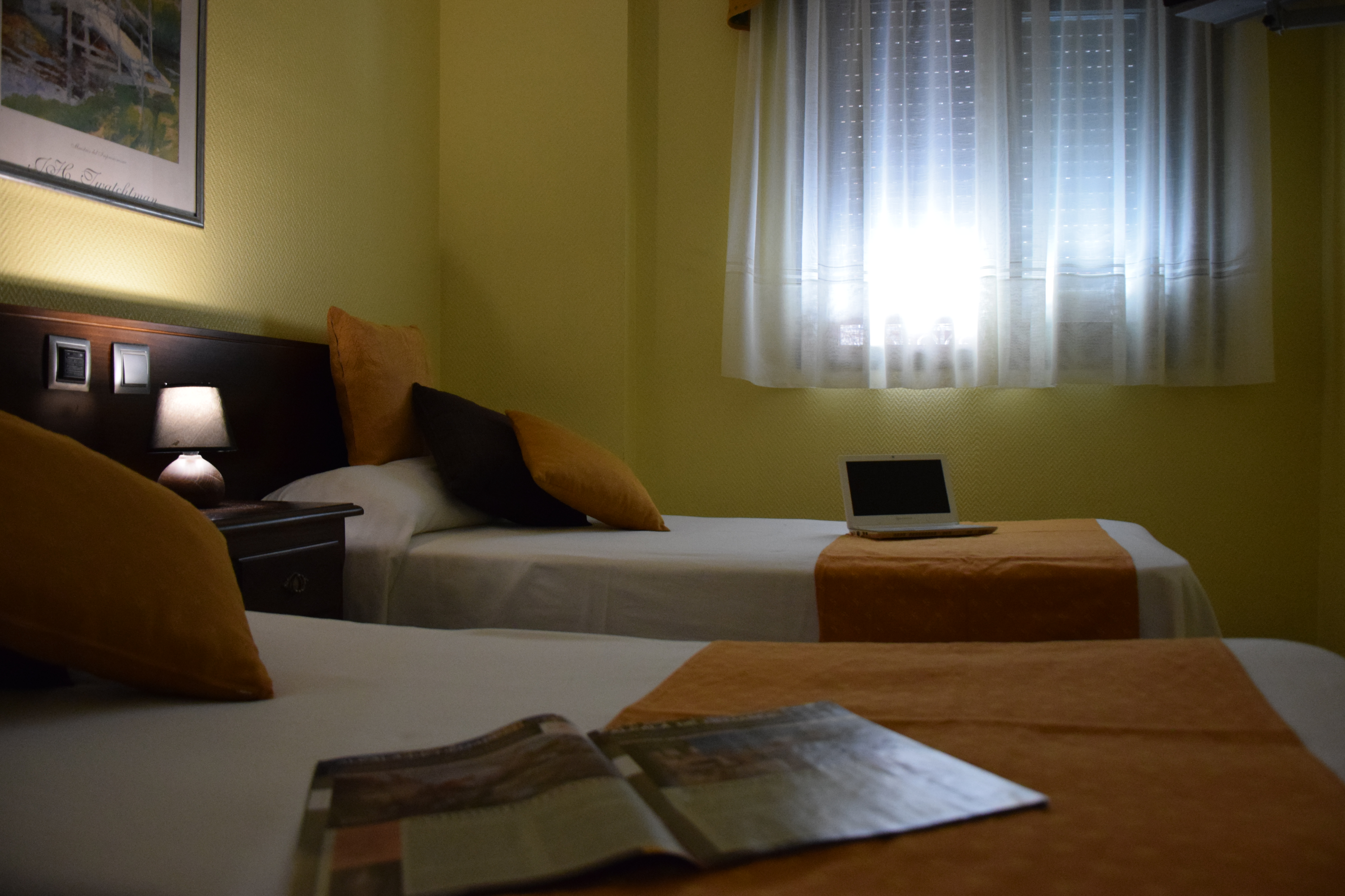 Hostal Complutense 14/28