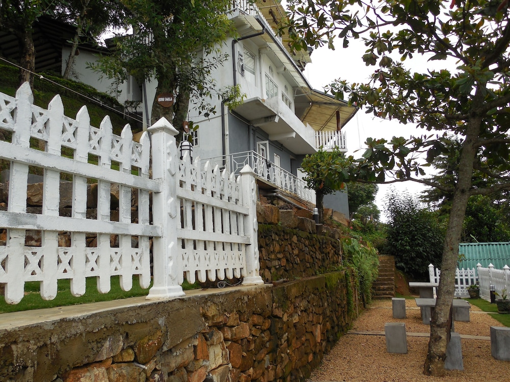 Villa Perpetua 7/69