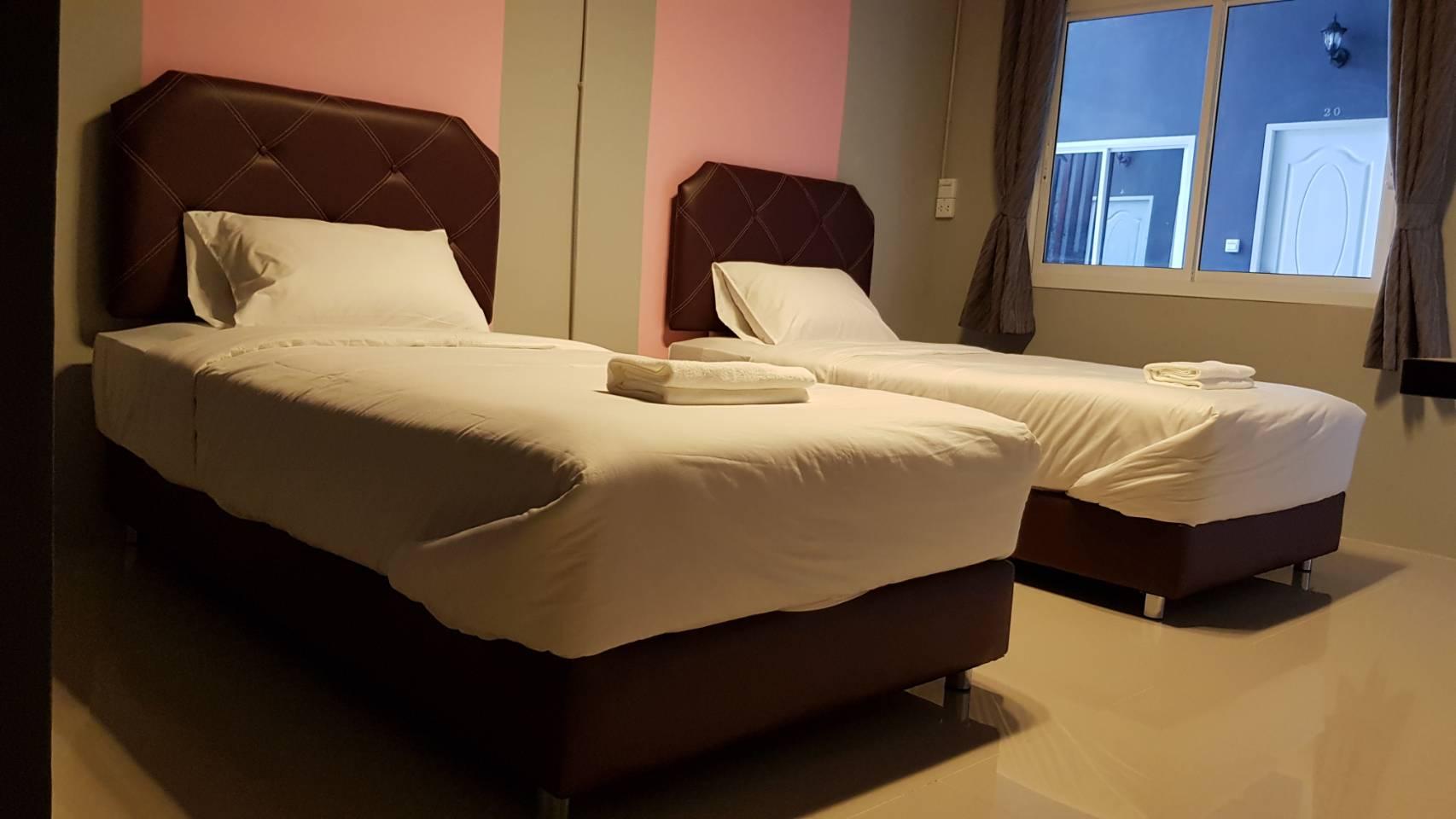 Baan Sangchan 3 10/78