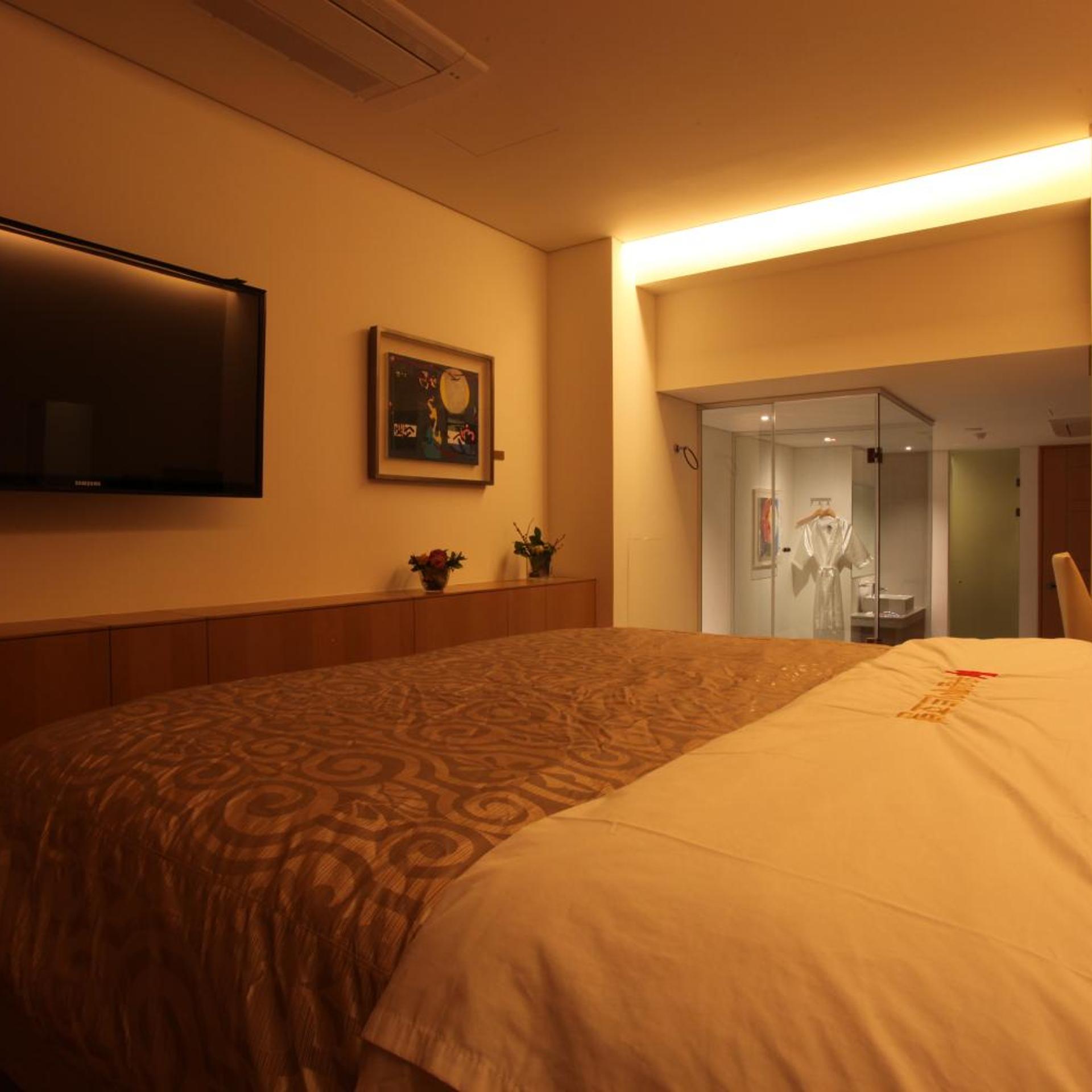 Yuwon Hotel 18/57