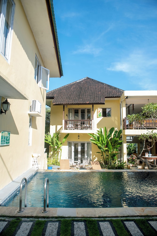 ABIAN BIU MANSION 44/50