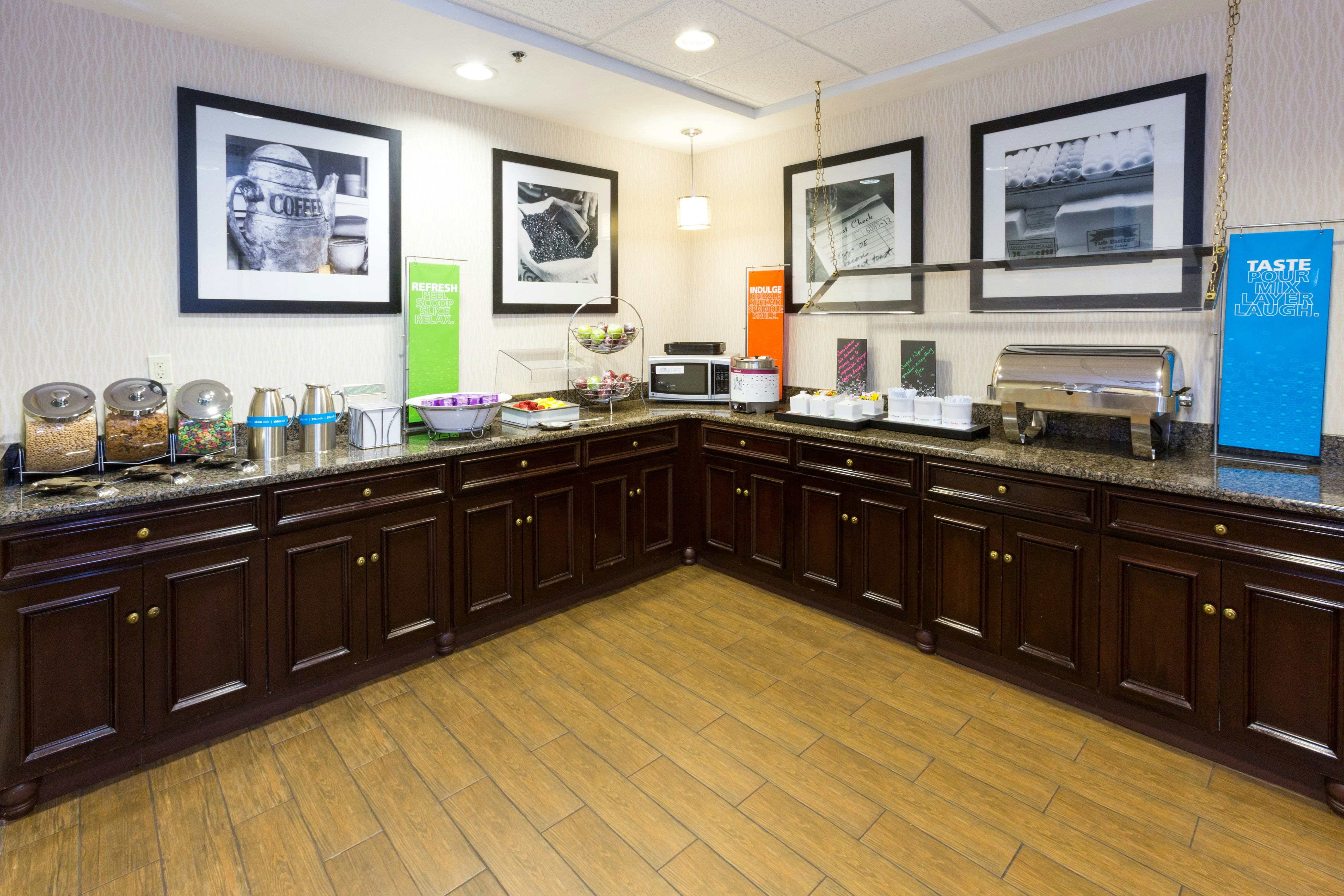 Hampton Inn And Suites Jacksonville Airport 26/42