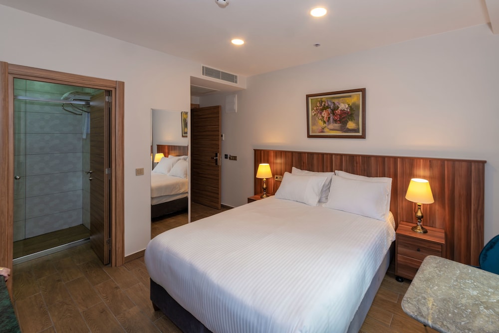 La Wisteria Boutique Hotel 5/66