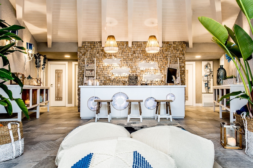 CAPO BLU BOUTIQUE HOTEL 11/62