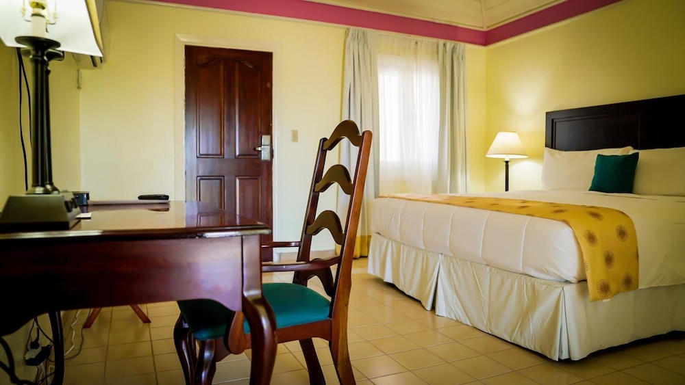 Anguilla Great House Beach Resort 2/33