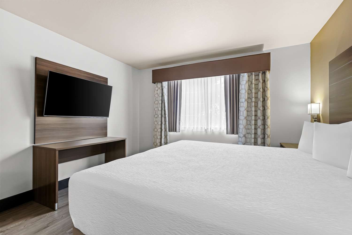 Room, King Bed