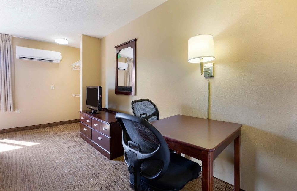 Extended Stay America Washington D C Landover 36/56