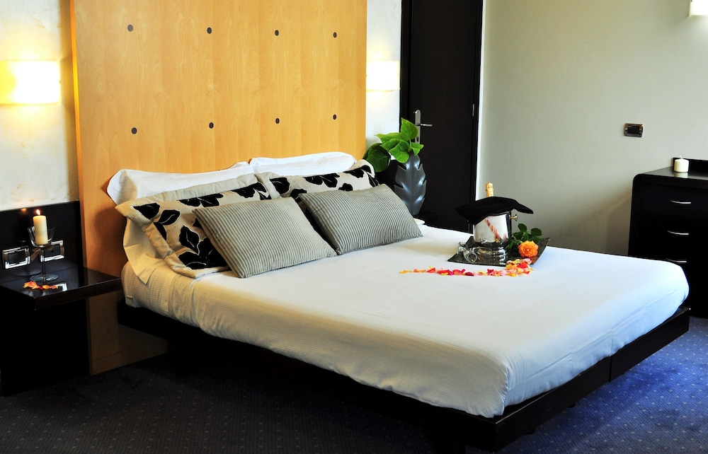 Imperatori Hotel Roma 28/62