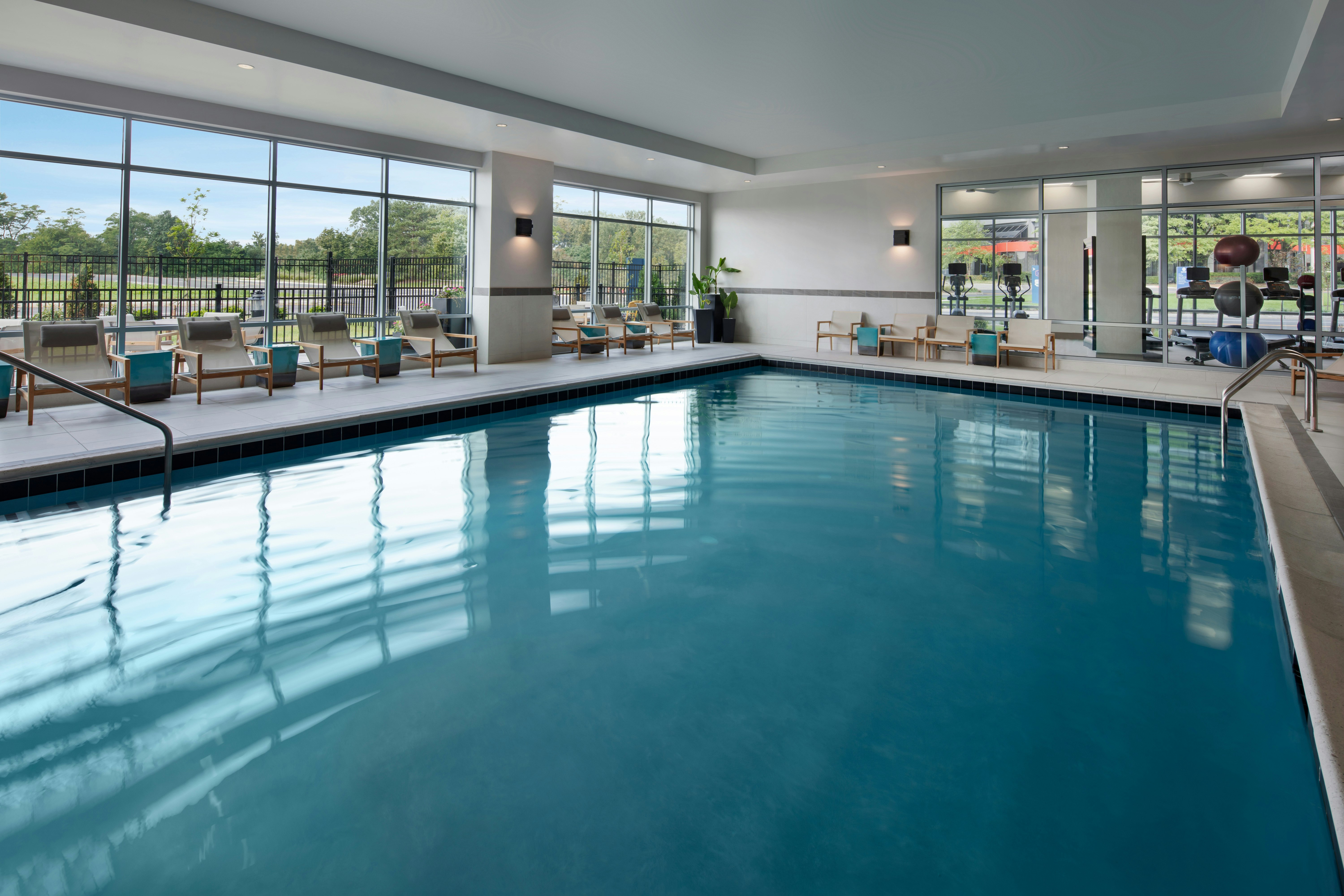 Homewood Suites By Hilton Teaneck Glenpointe 16/38