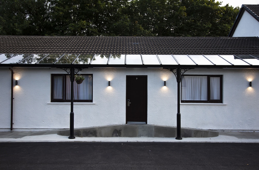 The Skye Inn 2/36