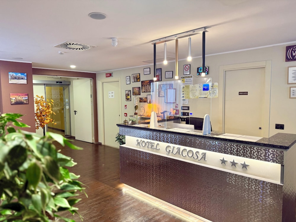Hotel Giacosa 7/50