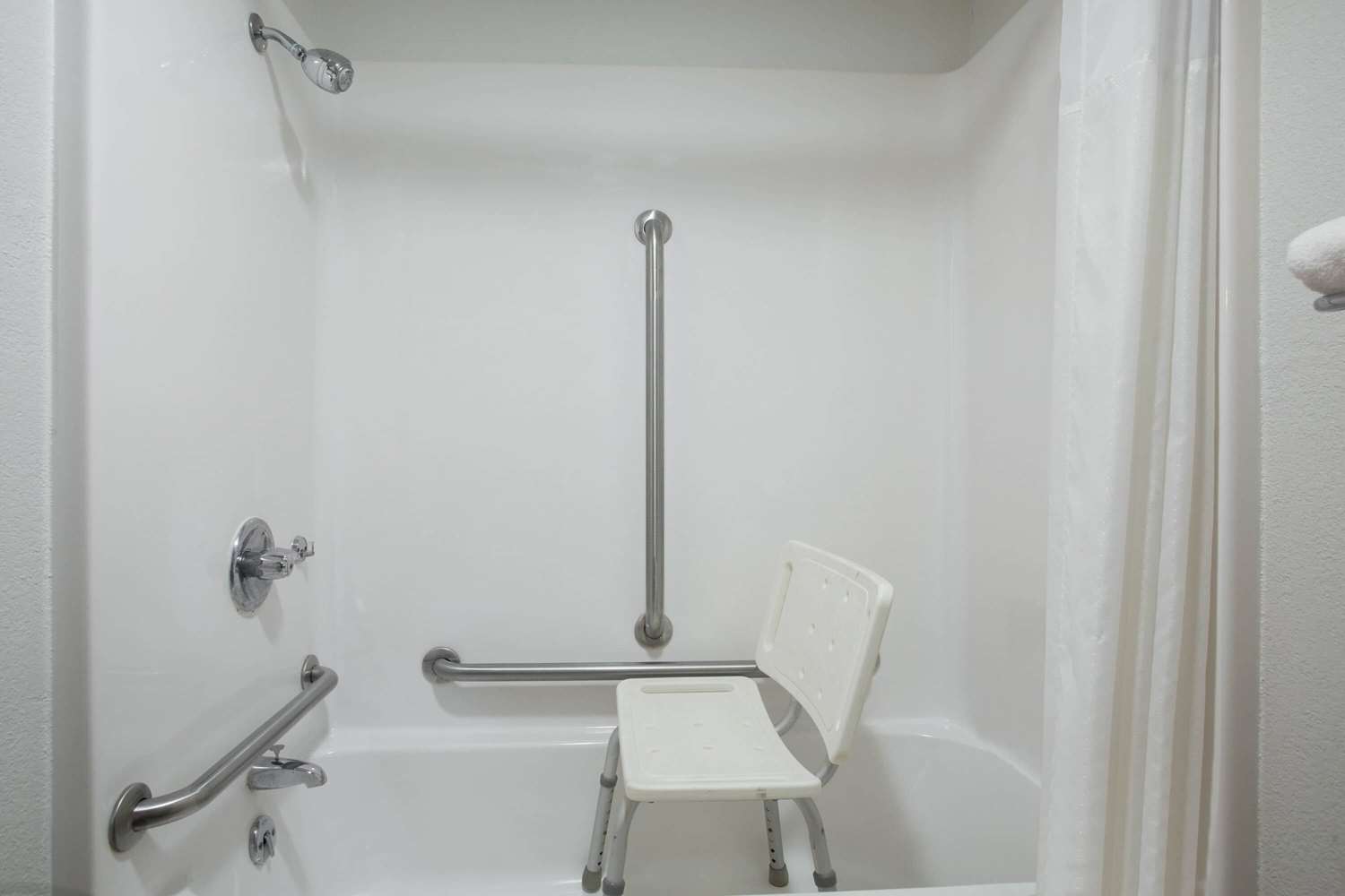 Super 8 by Wyndham Fort Madison 21/21