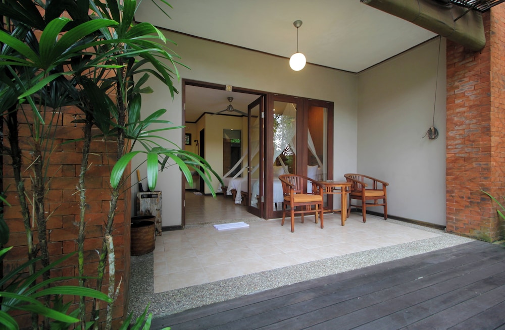 Tegal Sari Accommodation 28/50