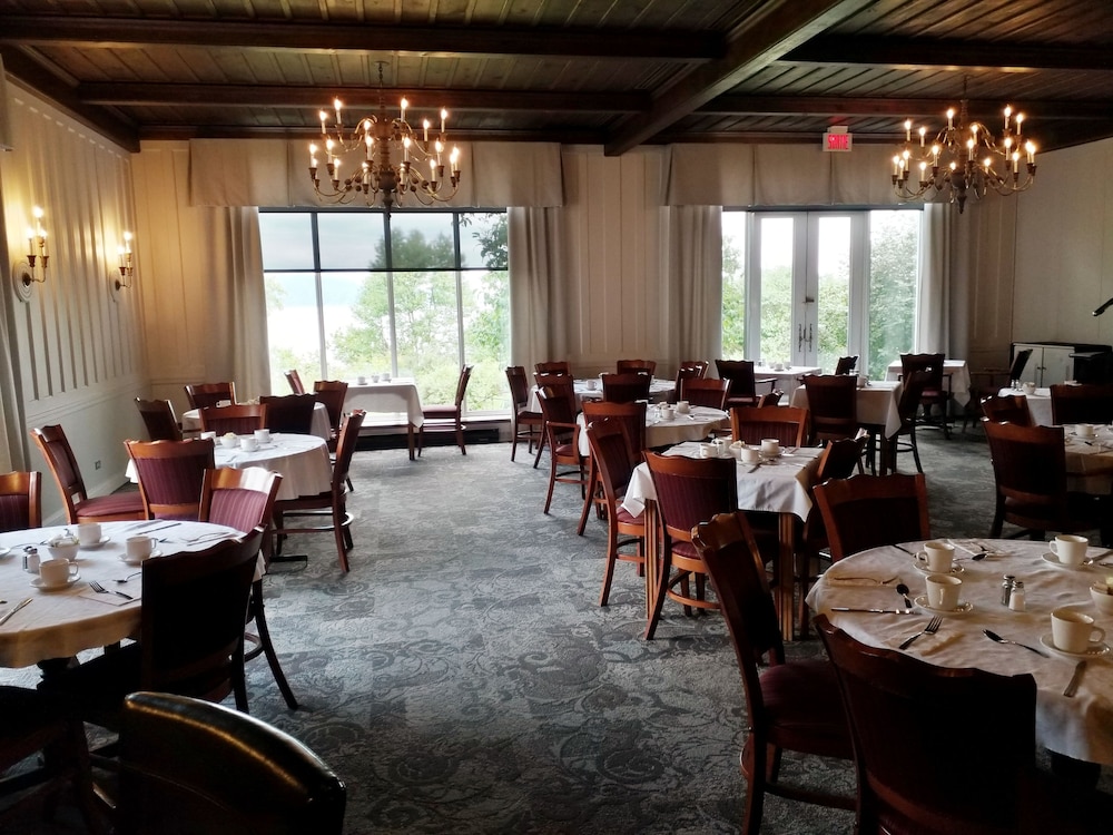 restaurant-cafeteria
