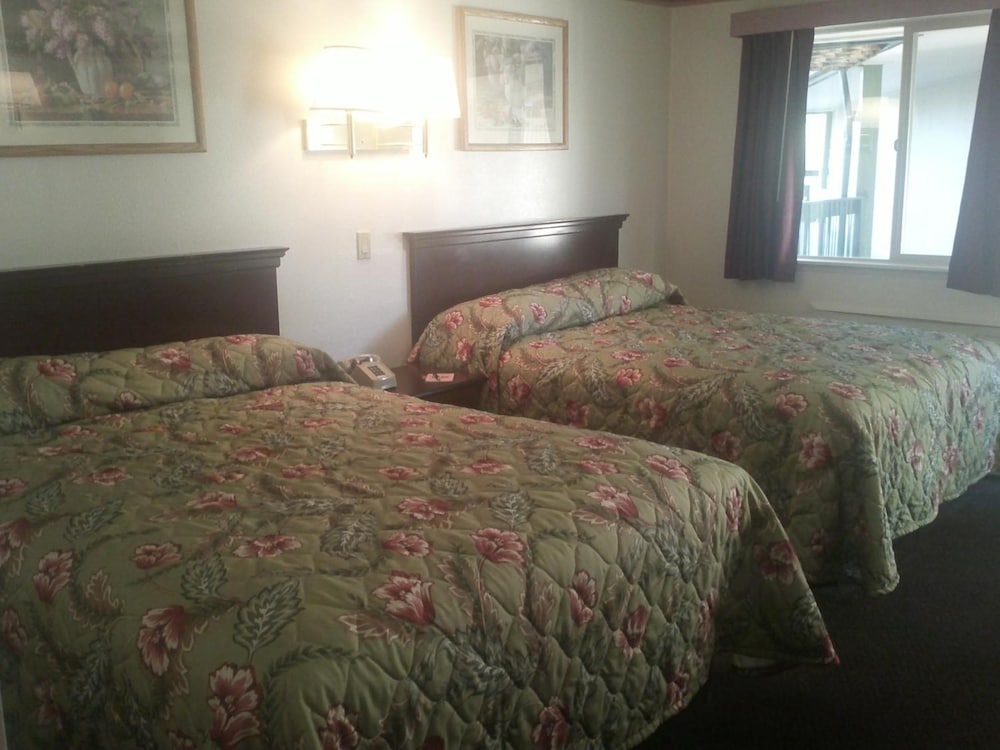 Sunrise Inn 23/59