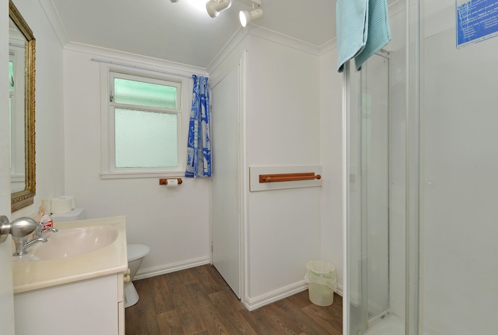 Richmond Guest House Bed & Breakfast 44/45